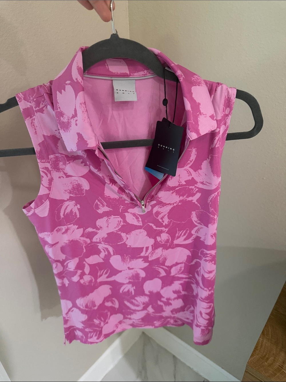 T Tahari Pink Floral Zip-Front Sleeveless Polo Tank